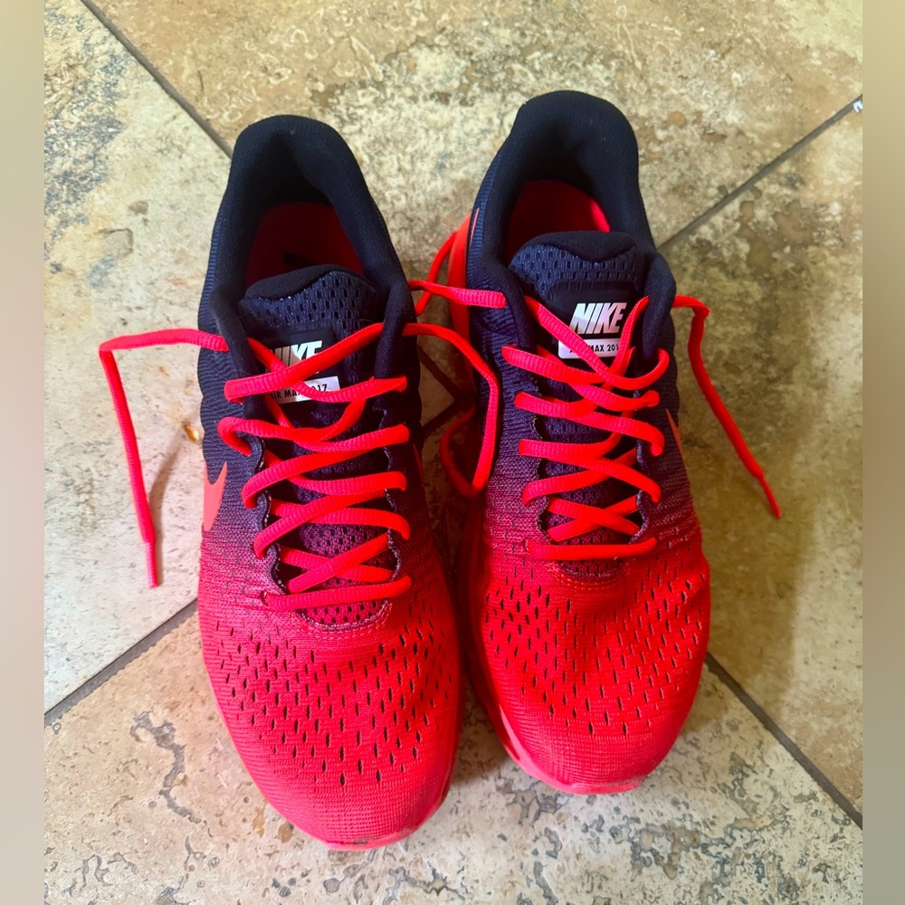 Nike Air Max Men’s sneakers